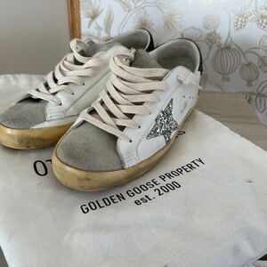Golden Goose Super Star Glitter Detail Low Top Sneaker